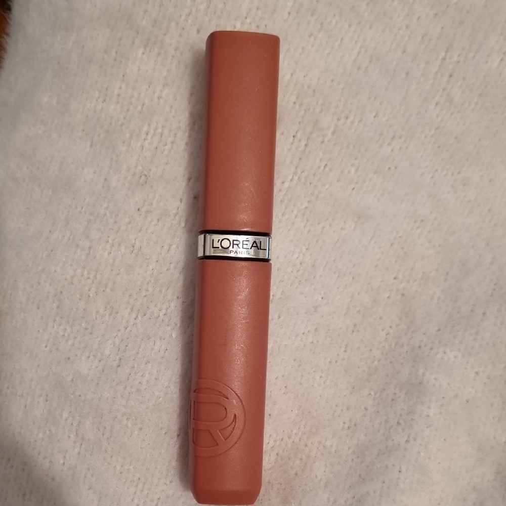 L'Oreal Matte Terracotta Lipstick